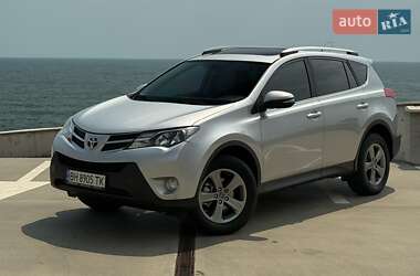 Внедорожник / Кроссовер Toyota RAV4 2015 в Одессе