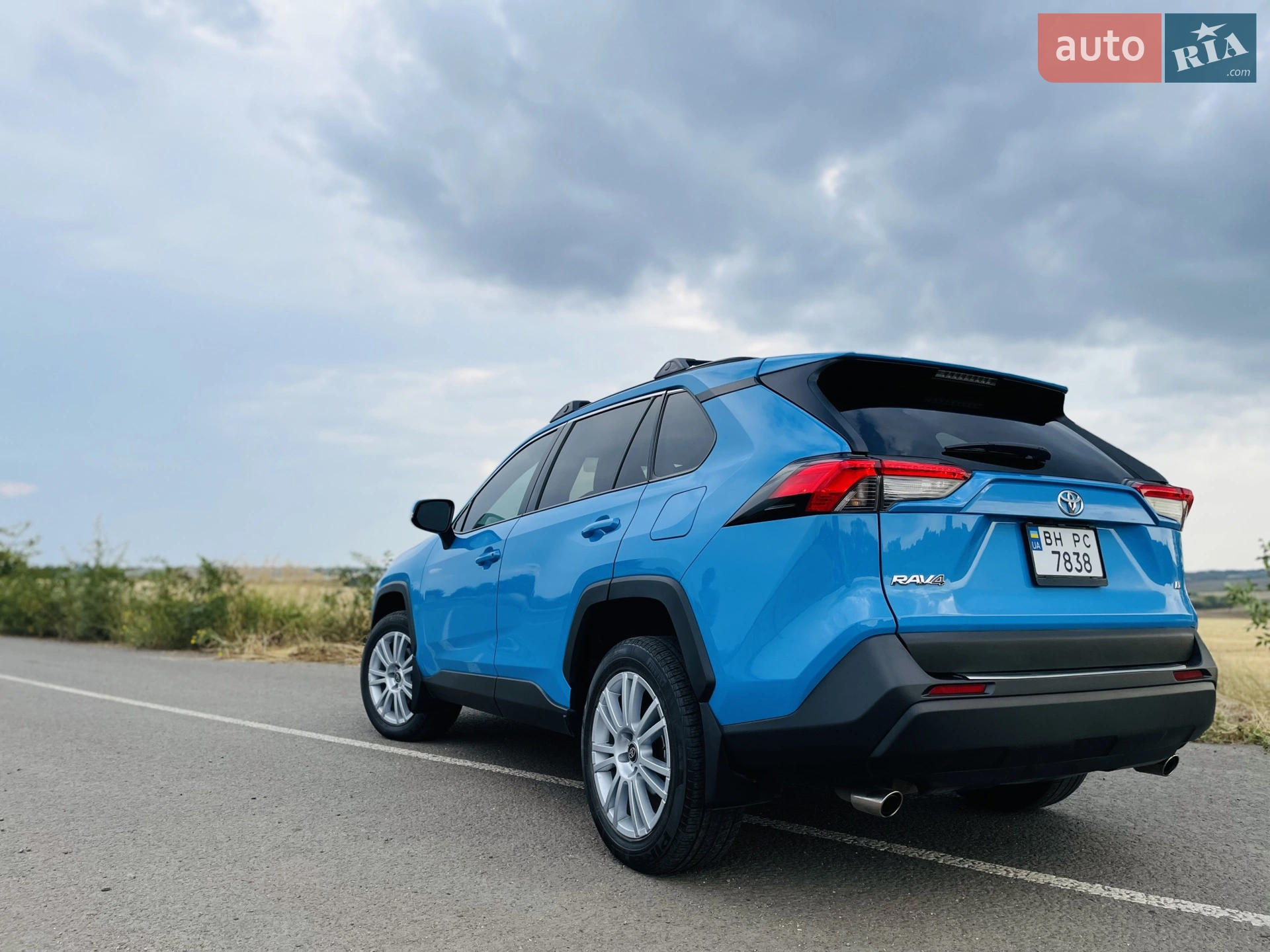 2021 Toyota RAV 4 - мініатюра 4
