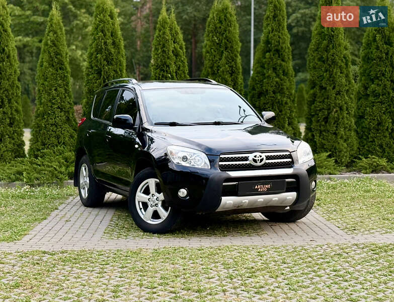 Позашляховик / Кросовер Toyota RAV4 2008 в Харкові