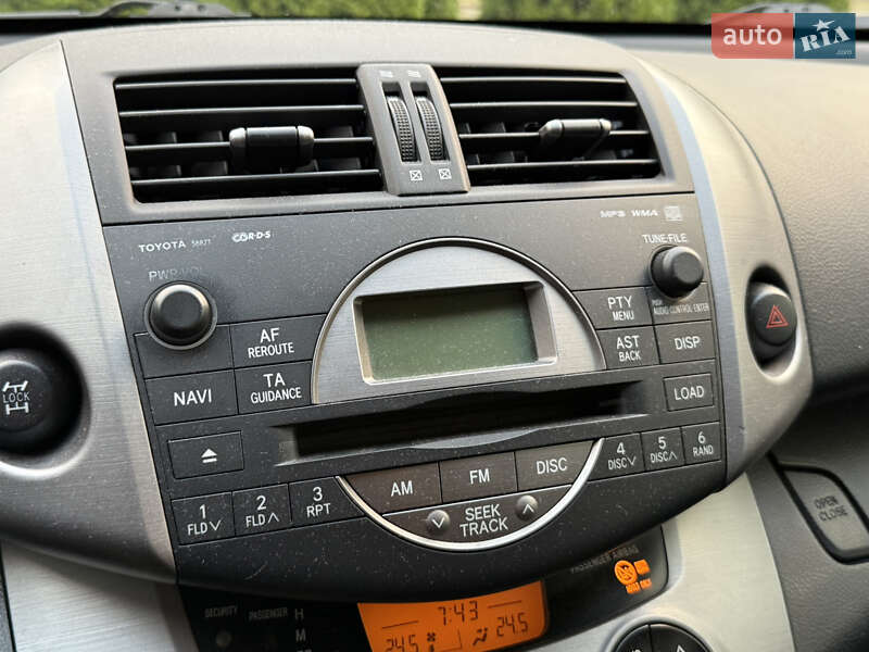 Позашляховик / Кросовер Toyota RAV4 2008 в Харкові