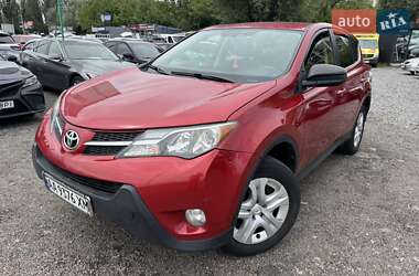 Внедорожник / Кроссовер Toyota RAV4 2015 в Киеве