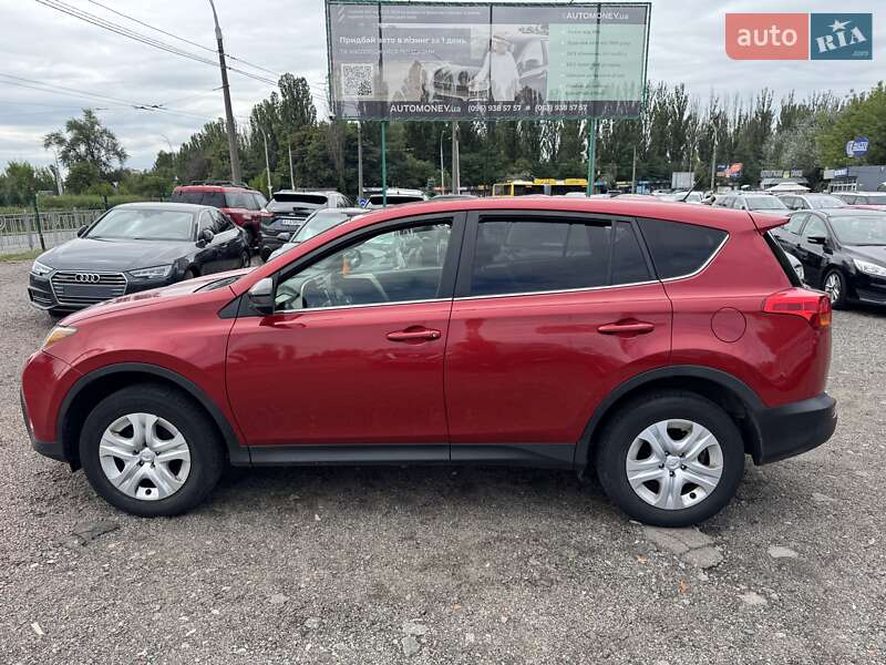 Внедорожник / Кроссовер Toyota RAV4 2015 в Киеве