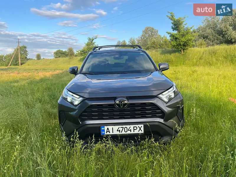 Toyota RAV4 2024