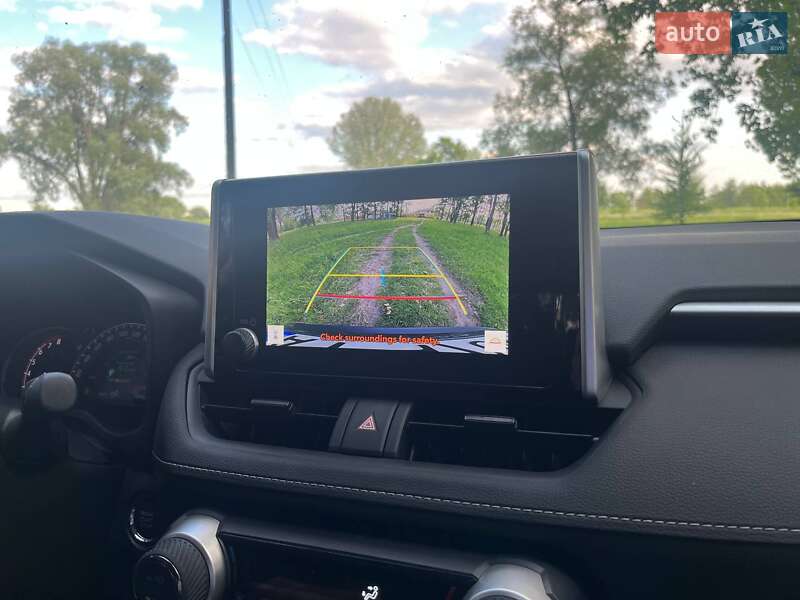 Позашляховик / Кросовер Toyota RAV4 2024 в Білопіллі