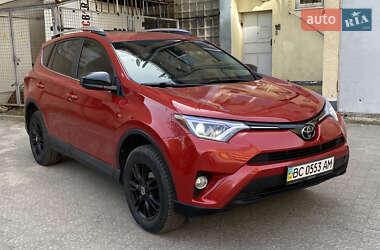 Внедорожник / Кроссовер Toyota RAV4 2016 в Львове