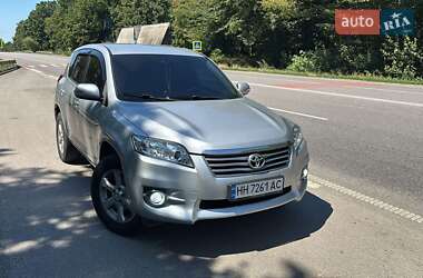 Позашляховик / Кросовер Toyota RAV4 2010 в Одесі