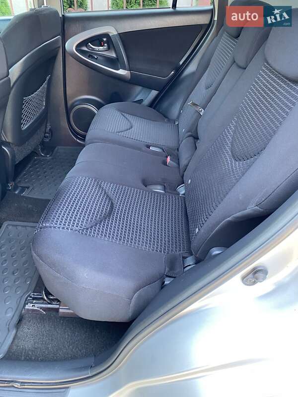 Позашляховик / Кросовер Toyota RAV4 2008 в Івано-Франківську фото 14 Позашляховик / Кросовер Toyota RAV4 2008 в Івано-Франківську