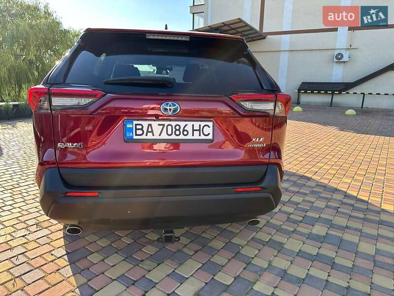 Позашляховик / Кросовер Toyota RAV4 2019 в Умані