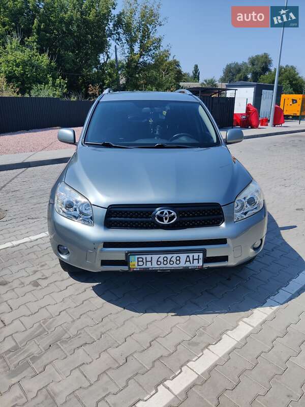 Позашляховик / Кросовер Toyota RAV4 2006 в Одесі