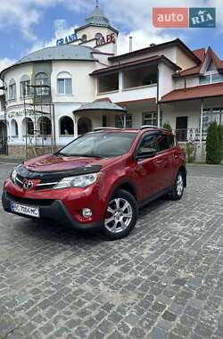Позашляховик / Кросовер Toyota RAV4 2014 в Золочеві