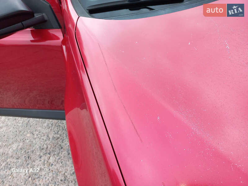 Позашляховик / Кросовер Toyota RAV4 2016 в Дніпрі