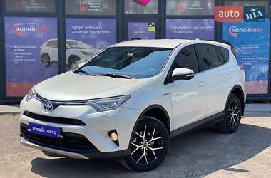 Позашляховик / Кросовер Toyota RAV4 2016 в Вінниці