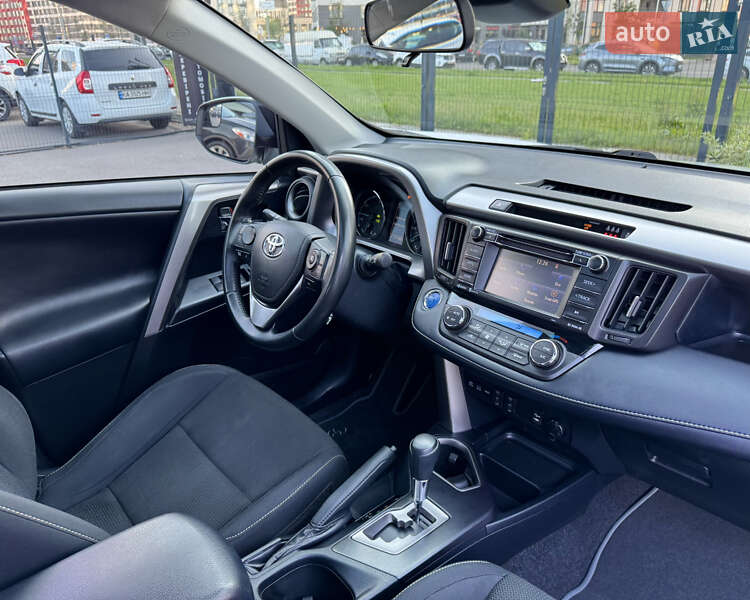 Позашляховик / Кросовер Toyota RAV4 2018 в Києві