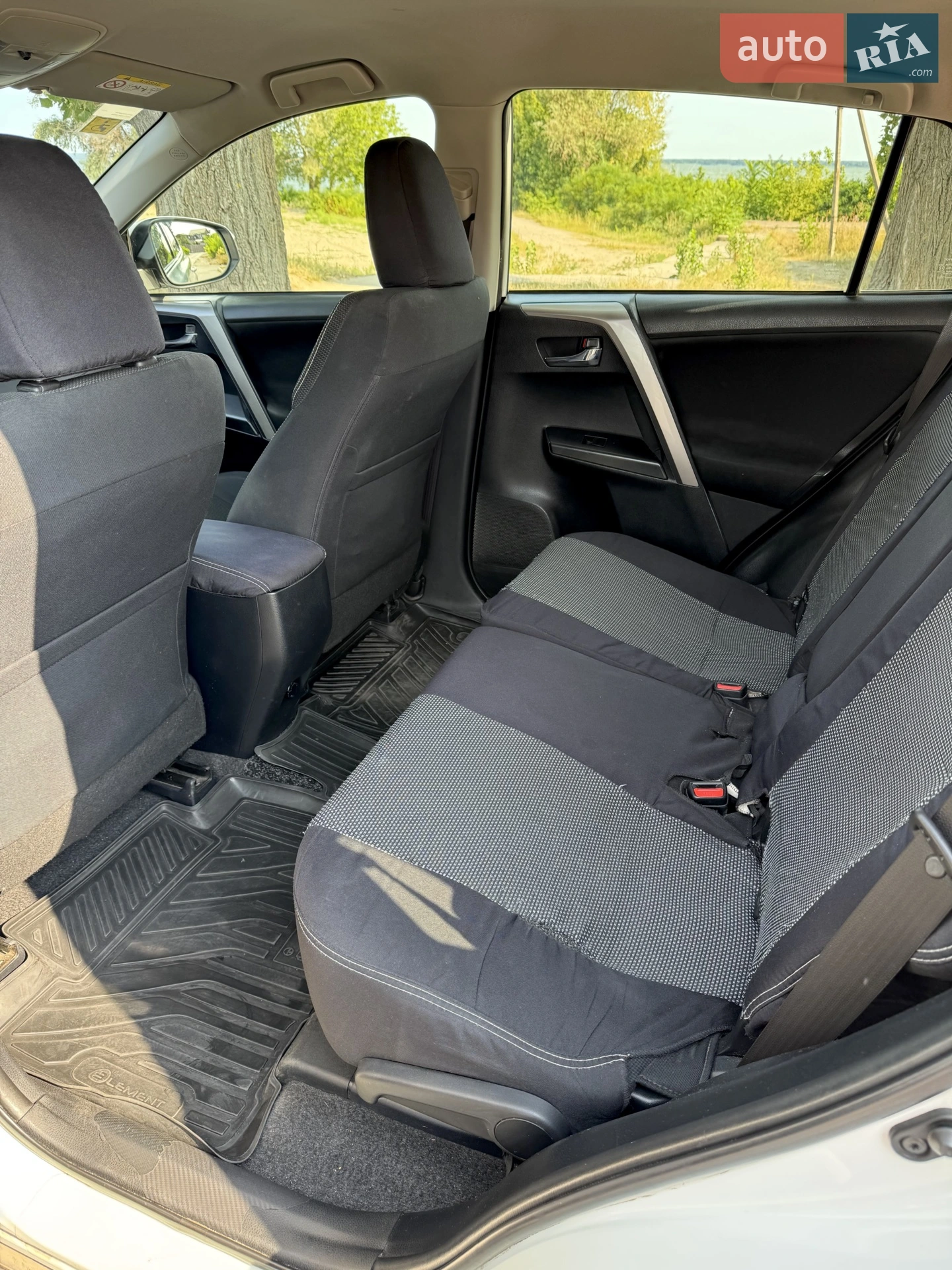 2018 Toyota RAV 4 - мініатюра 18