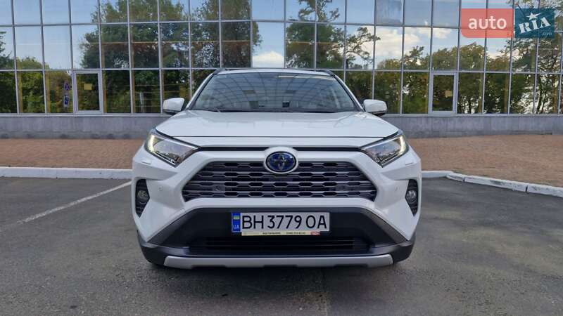 Внедорожник / Кроссовер Toyota RAV4 2020 в Одессе фото 8 Внедорожник / Кроссовер Toyota RAV4 2020 в Одессе
