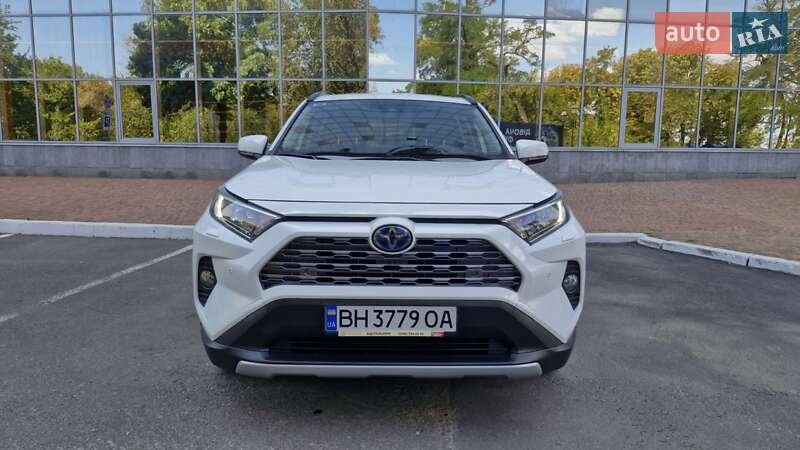 Внедорожник / Кроссовер Toyota RAV4 2020 в Одессе фото 19 Внедорожник / Кроссовер Toyota RAV4 2020 в Одессе