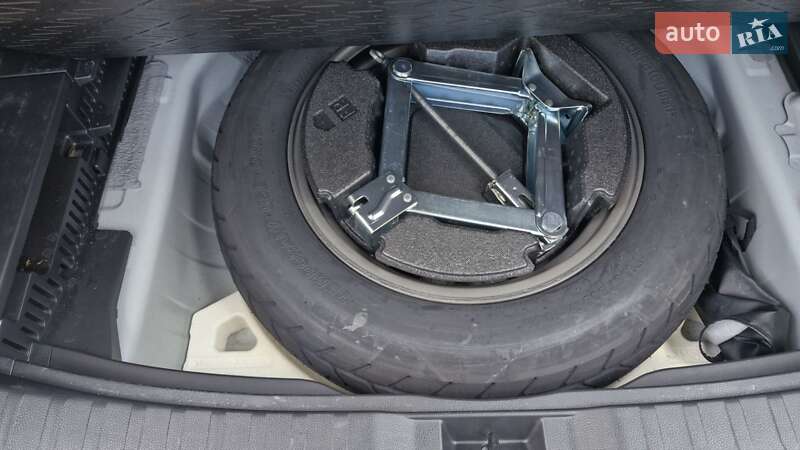 Внедорожник / Кроссовер Toyota RAV4 2020 в Одессе фото 33 Внедорожник / Кроссовер Toyota RAV4 2020 в Одессе