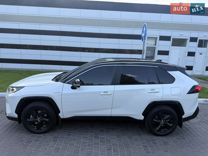 Позашляховик / Кросовер Toyota RAV4 2019 в Одесі