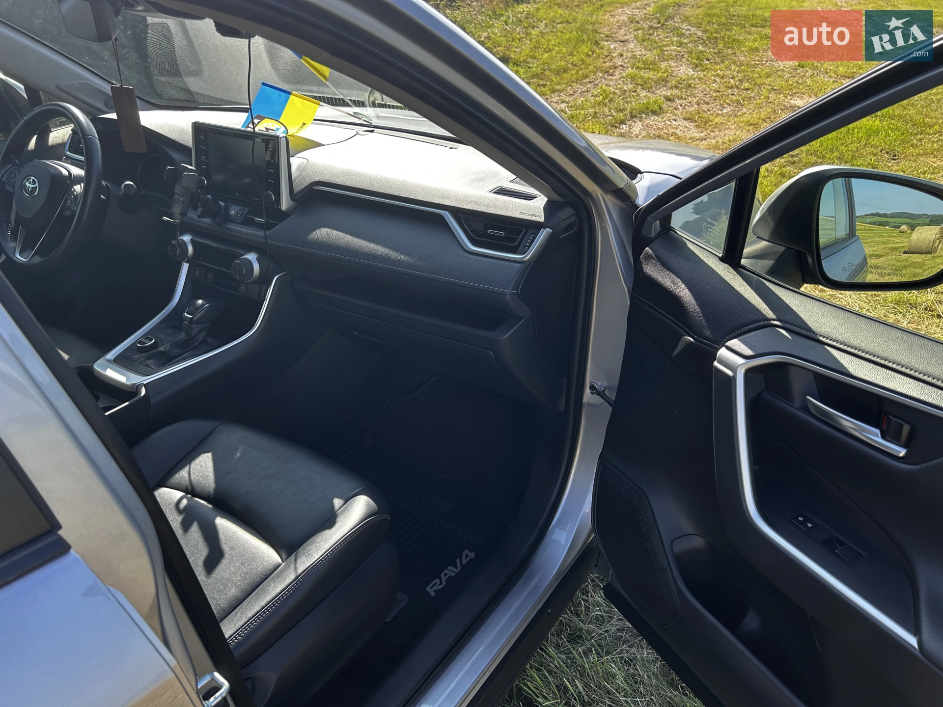 2019 Toyota RAV 4 - мініатюра 7