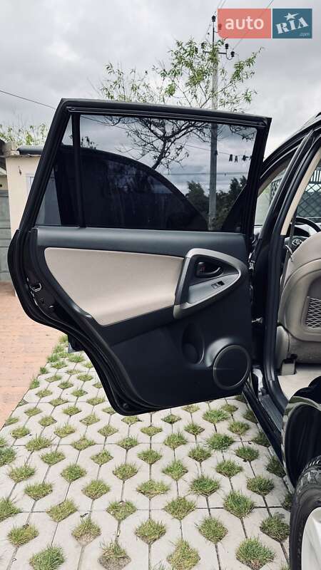 Позашляховик / Кросовер Toyota RAV4 2007 в Києві фото 28 Позашляховик / Кросовер Toyota RAV4 2007 в Києві