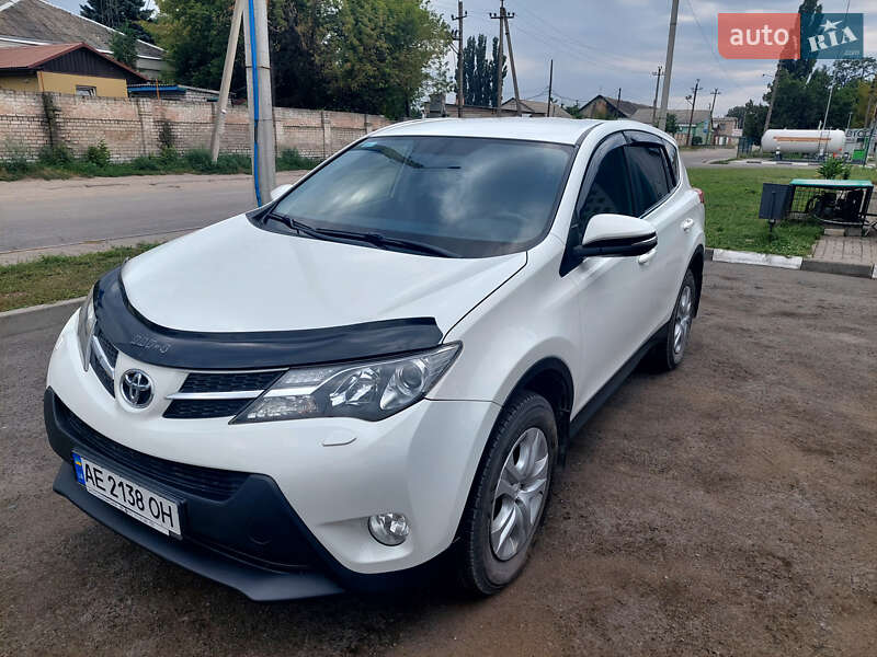 Toyota RAV4 2014