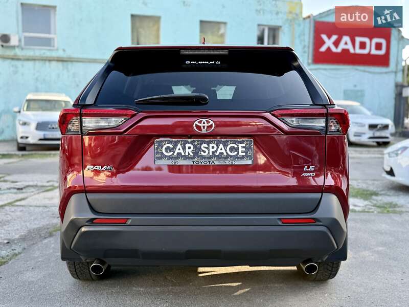 Позашляховик / Кросовер Toyota RAV4 2019 в Одесі