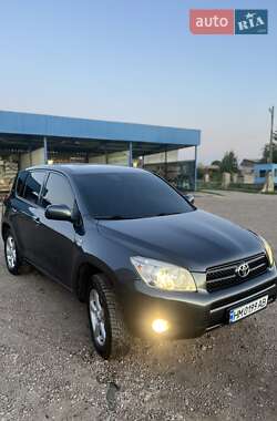 Позашляховик / Кросовер Toyota RAV4 2007 в  фото 4 Позашляховик / Кросовер Toyota RAV4 2007 в