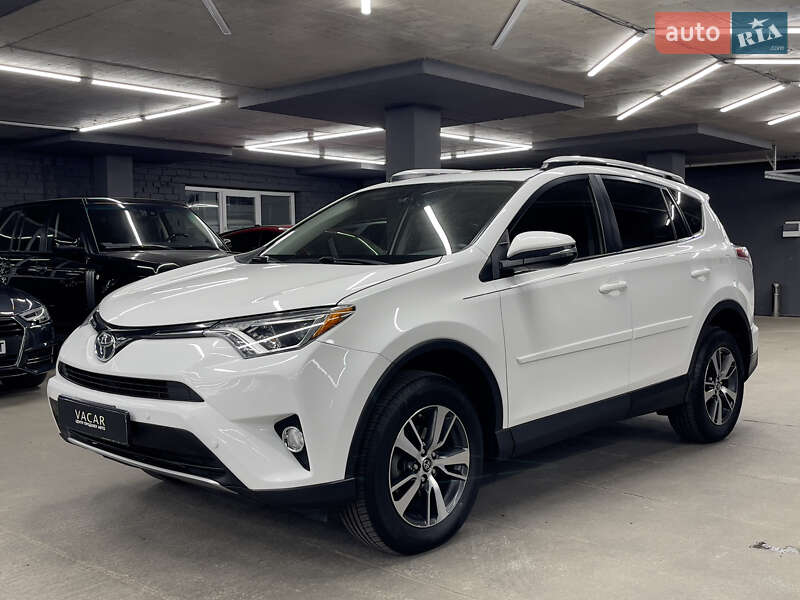 Toyota RAV4 2016
