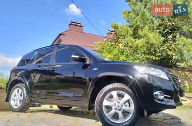 Позашляховик / Кросовер Toyota RAV4 2012 в Рівному