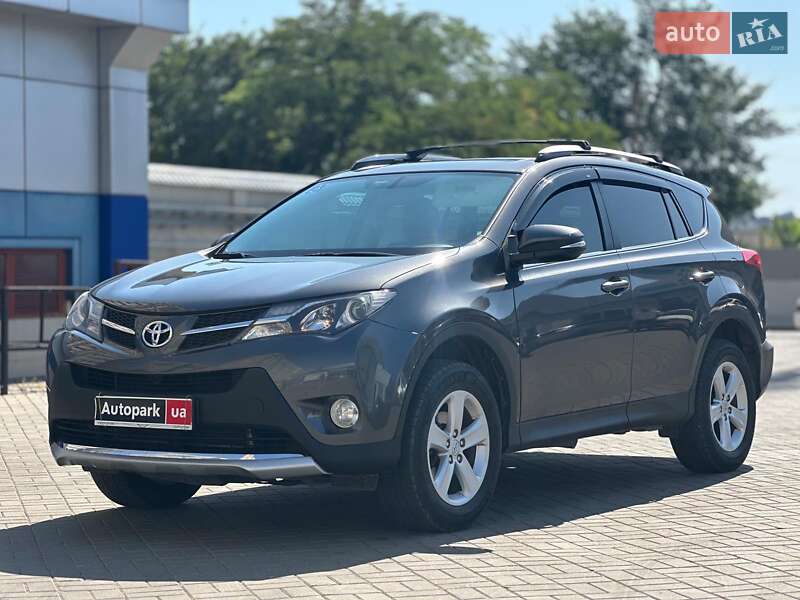 Toyota RAV4 2013