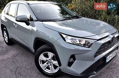 Внедорожник / Кроссовер Toyota RAV4 2020 в Белой Церкви