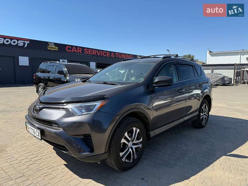 Toyota RAV4 2017