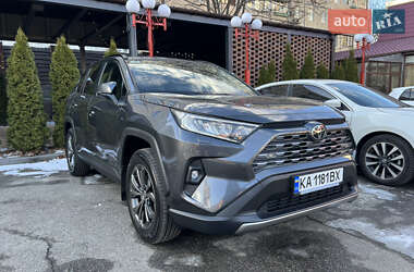 Внедорожник / Кроссовер Toyota RAV4 2023 в Киеве