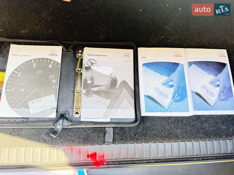 Внедорожник / Кроссовер Toyota RAV4 2012 в Одессе