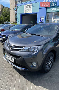 Позашляховик / Кросовер Toyota RAV4 2013 в Полтаві
