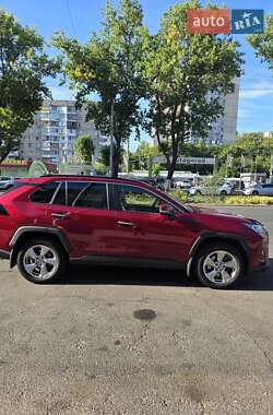 Внедорожник / Кроссовер Toyota RAV4 2020 в Одессе