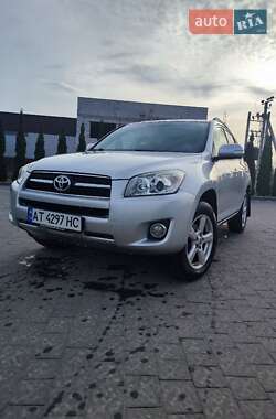 Внедорожник / Кроссовер Toyota RAV4 2009 в Надворной
