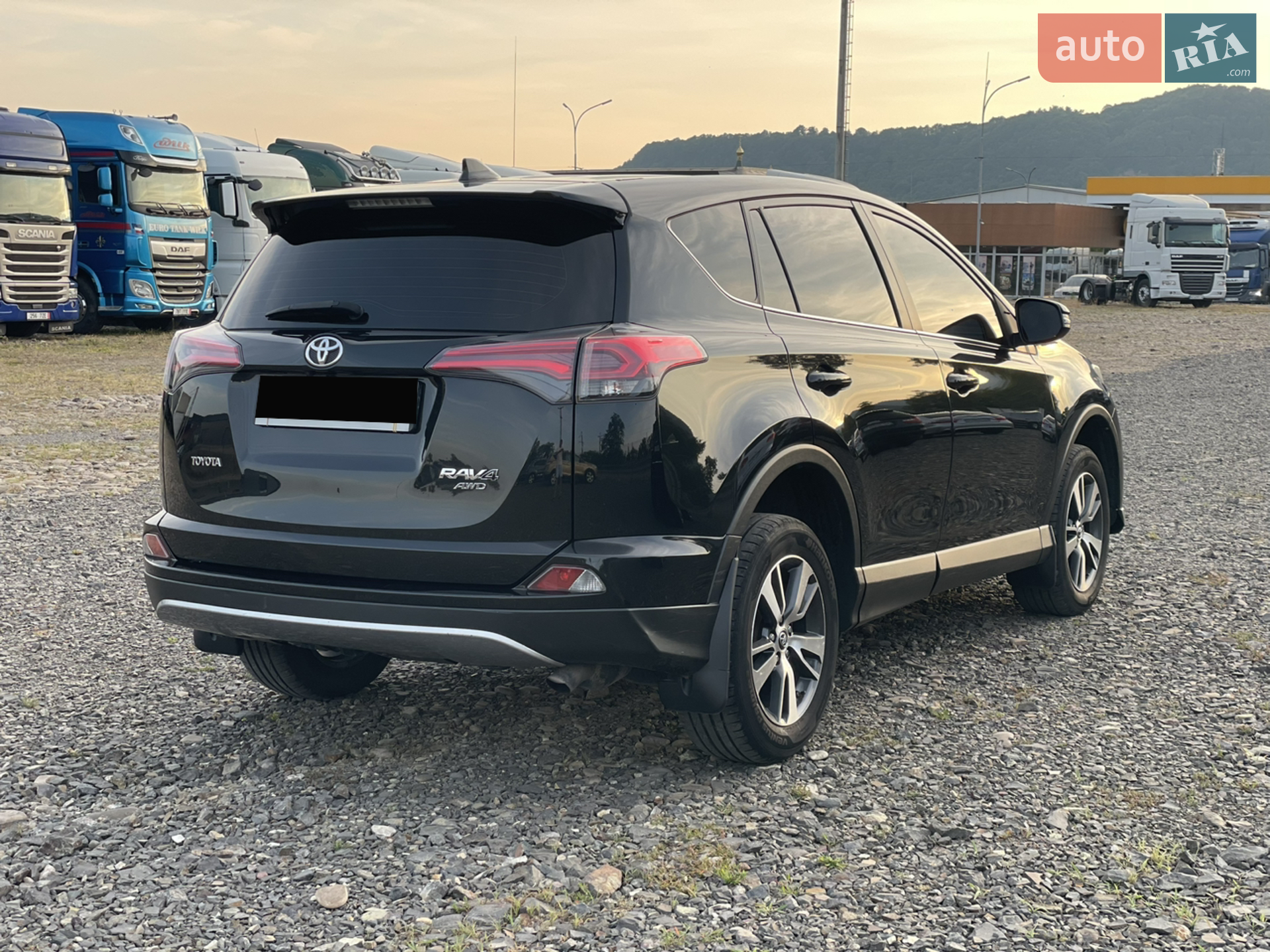 2018 Toyota RAV 4 - мініатюра 4