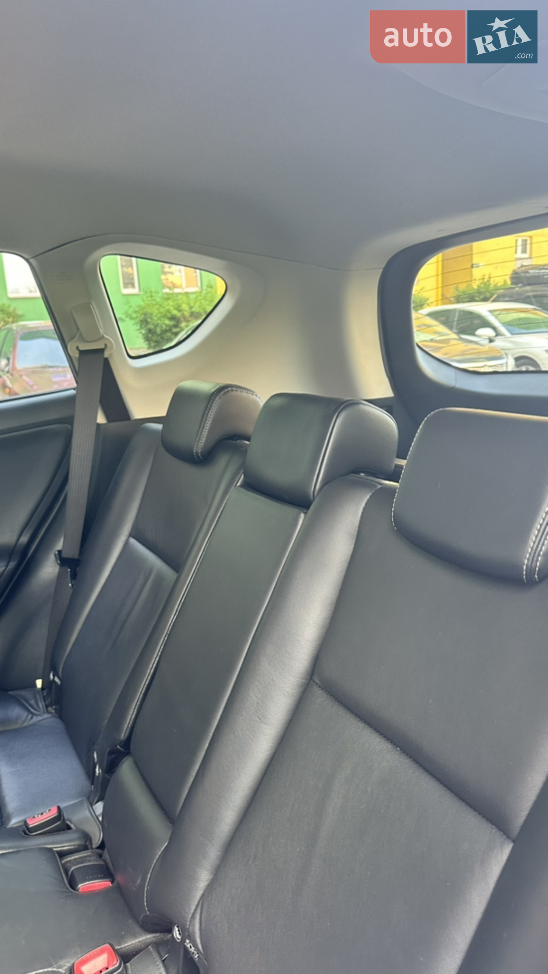 2013 Toyota RAV 4 - мініатюра 2