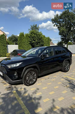 Внедорожник / Кроссовер Toyota RAV4 2023 в Киеве