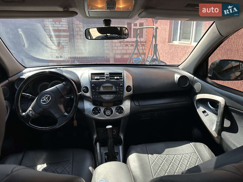 Позашляховик / Кросовер Toyota RAV4 2008 в Києві фото 13 Позашляховик / Кросовер Toyota RAV4 2008 в Києві