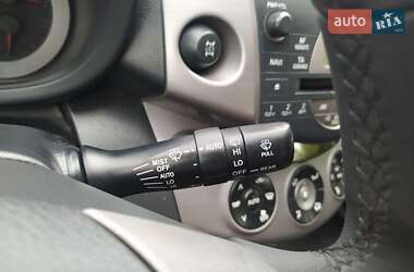 Внедорожник / Кроссовер Toyota RAV4 2007 в Дубно