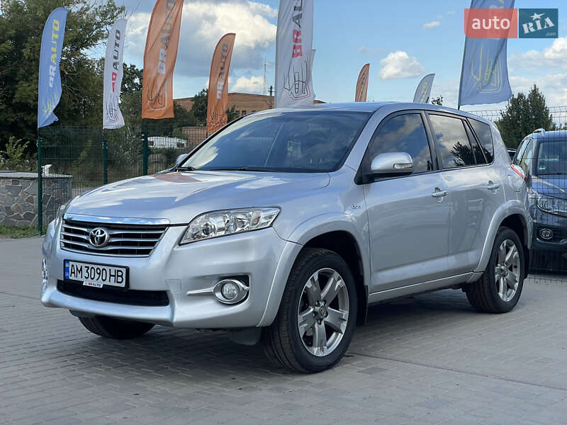 Toyota RAV4 2010