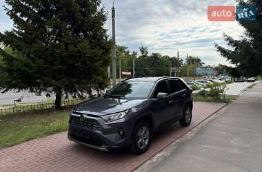 Позашляховик / Кросовер Toyota RAV4 2023 в Черкасах