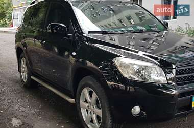 Внедорожник / Кроссовер Toyota RAV4 2007 в Полтаве