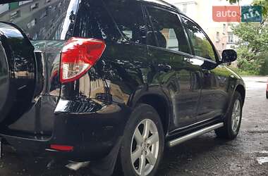 Внедорожник / Кроссовер Toyota RAV4 2007 в Полтаве