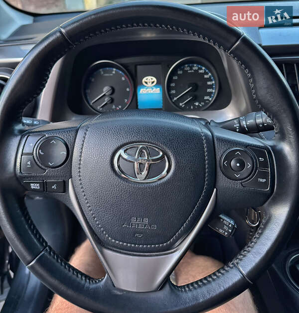 Внедорожник / Кроссовер Toyota RAV4 2017 в Львове фото 2 Внедорожник / Кроссовер Toyota RAV4 2017 в Львове