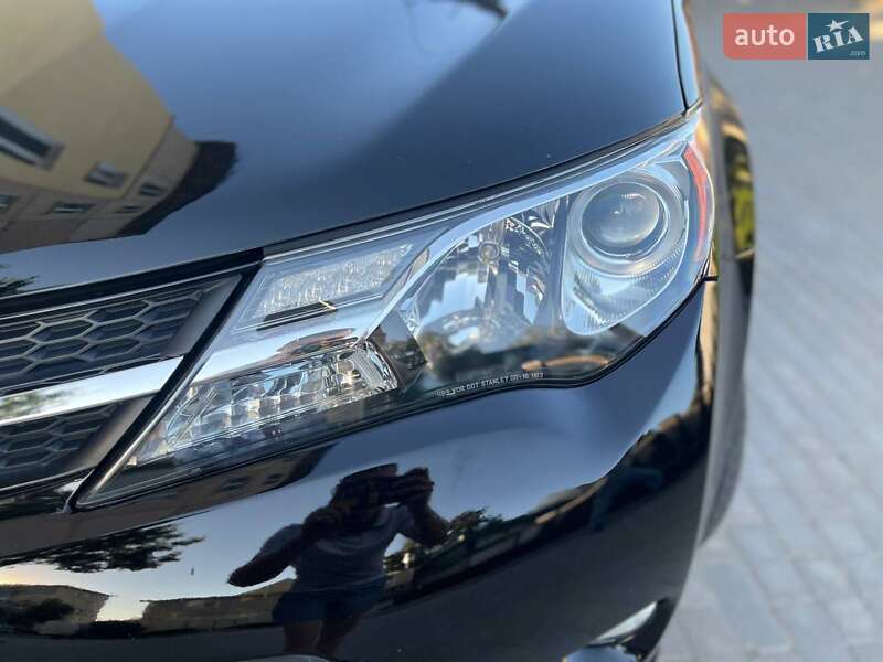Позашляховик / Кросовер Toyota RAV4 2015 в Могилів-Подільському фото 3 Позашляховик / Кросовер Toyota RAV4 2015 в Могилів-Подільському