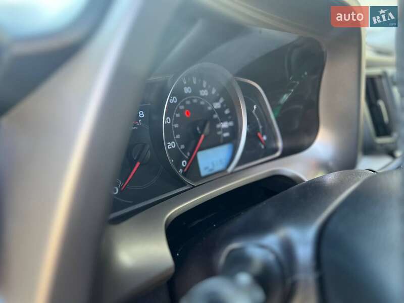 Позашляховик / Кросовер Toyota RAV4 2015 в Могилів-Подільському фото 25 Позашляховик / Кросовер Toyota RAV4 2015 в Могилів-Подільському