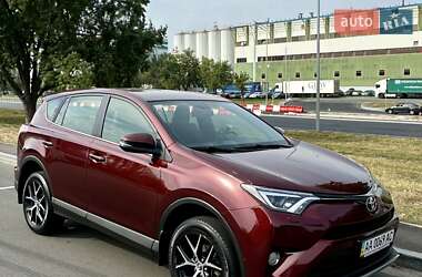Позашляховик / Кросовер Toyota RAV4 2016 в Києві